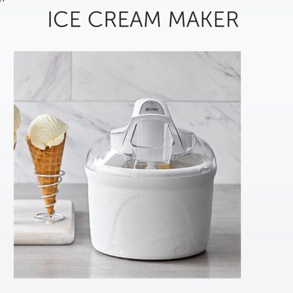 Pampered Chef White Ice Cream Maker